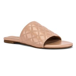 Raye ren sandal nude quilted leather